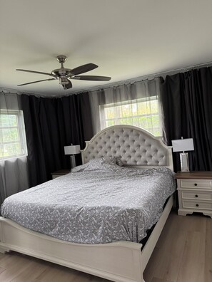 3 bedrooms, iron/ironing board, internet, bed sheets - Lovely 3-bedrooms house with pool in Pinecrest (Pinecrest)