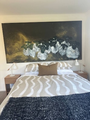 2 dormitorios, tabla de planchar con plancha, wifi y ropa de cama