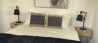 Southfork - New York Loft meets Methven Cabin