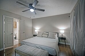 3 Schlafzimmer, Bügeleisen/Bügelbrett, kostenloses WLAN, Bettwäsche