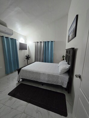 2 soverom, strykejern/-brett, wi-fi og sengetøy