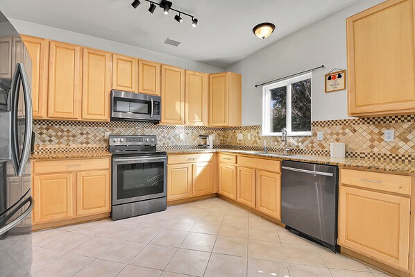 Microwave, oven, stovetop, dishwasher