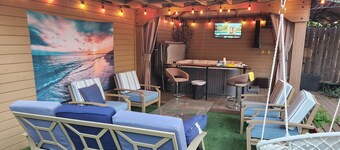 Cozy 2-bedroom with balcony