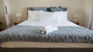 3 dormitorios, tabla de planchar con plancha, cuna de viaje y wifi