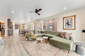 TV, fireplace, stereo, offices