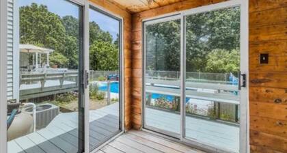 The Harvard Retreat – Pool, Sauna, Fireplaces & Family Comfort