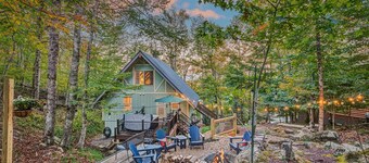 Enchanting 4 bedroom chalet with Hot Tub and Fire Pit in Beech Mountain