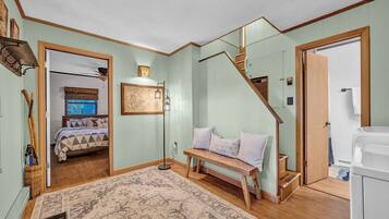 4 Schlafzimmer, Bügeleisen/Bügelbrett, WLAN, Bettwäsche