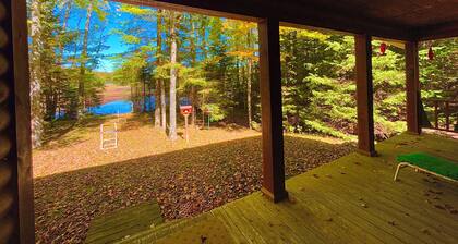 Secluded 5.4 Acres: Private Oasis with 100ft driveway/ Self check- in