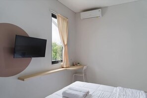 Room - Cove Urooms (South Jakarta)