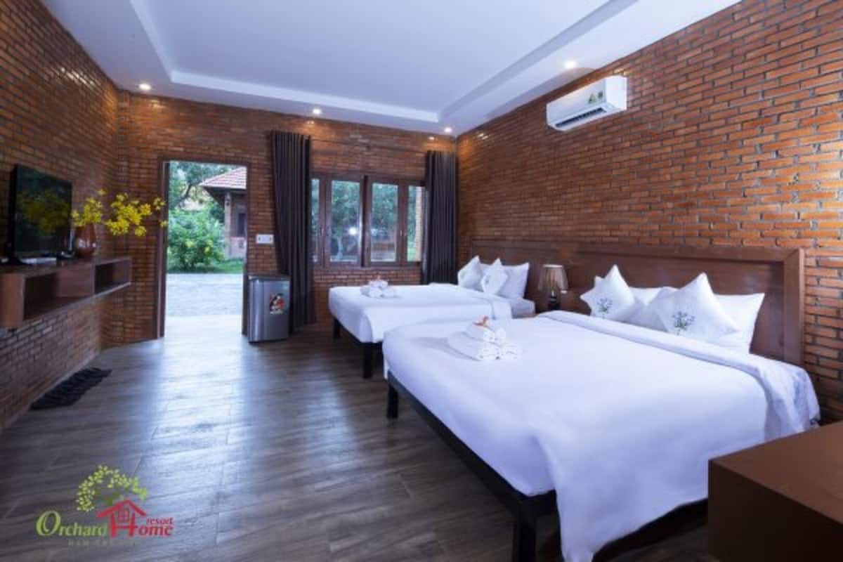 Phòng 4 Deluxe, ban công, quang cảnh vườn | Bàn, phòng cách âm, truy cập Internet không dây miễn phí 
