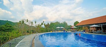 Orchard Home Resort Nam Cat Tien