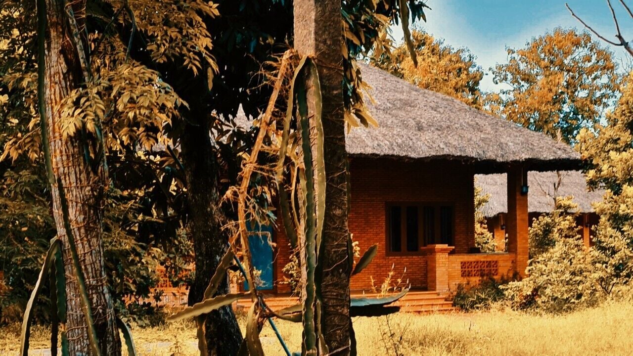 Kahden hengen superior-huone (yksi tai kaksi sänkyä), parveke, näköala puutarhaan | Yksilöllisesti sisustettu, yksilöllisesti kalustettu, työpöytä