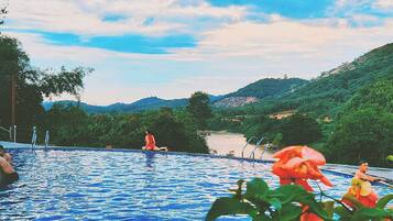 Udendørs pool