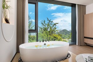 Romantic Double Room, Non Smoking, Pets Not Allowed | Blackout drapes, soundproofing, iron/ironing board, free WiFi