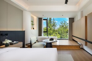 Romantic Double Room, Non Smoking, Pets Not Allowed | Blackout drapes, soundproofing, iron/ironing board, free WiFi