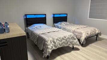 1 bedroom, free WiFi, bed sheets