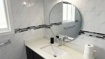 Towels, soap, shampoo, toilet paper