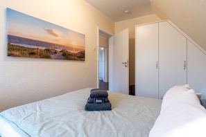 4 bedrooms, individually furnished - Ferienhaus in St. Peter-ording (St. Peter-Ording)