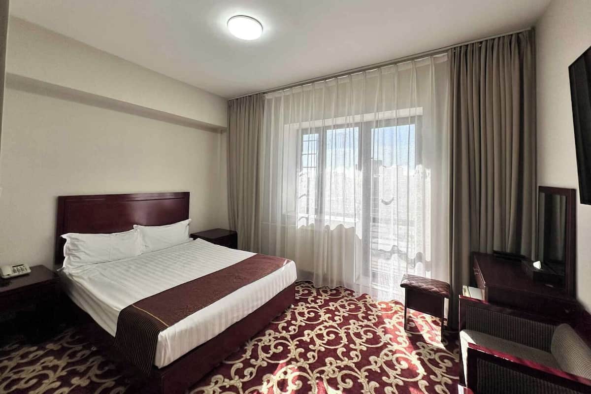 Standard Double Room | Free WiFi