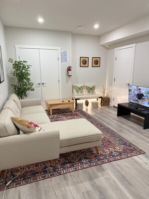 تلفزيون ذكي، كُتُب