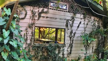 Shared fridge, microwave