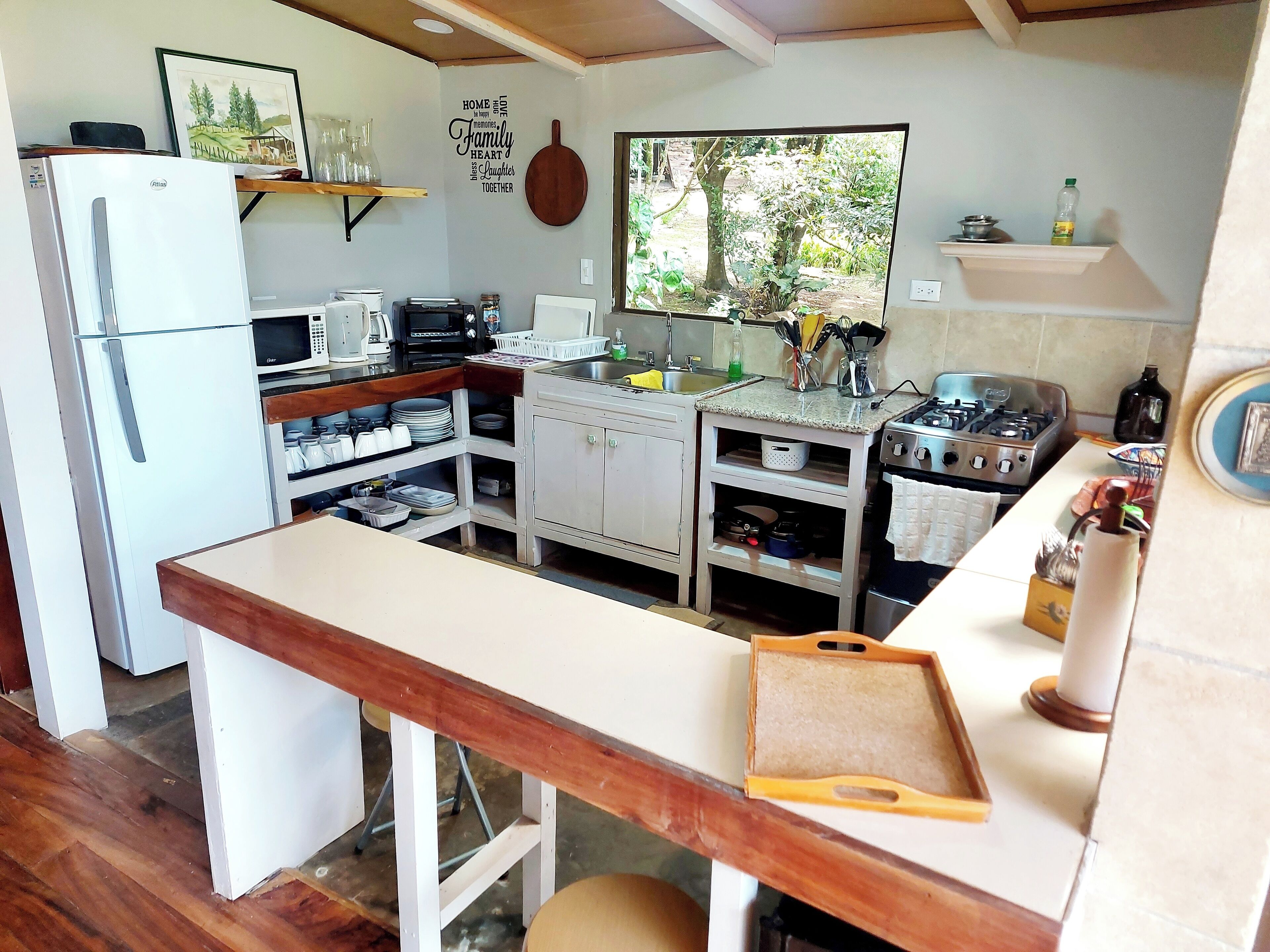 Refrigerador, microondas