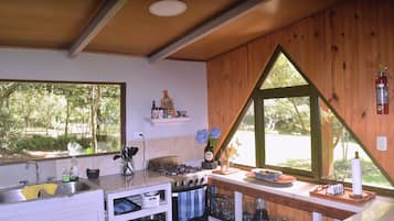 Køleskab på fællesareal, mikrobølgeovn på fællesareal