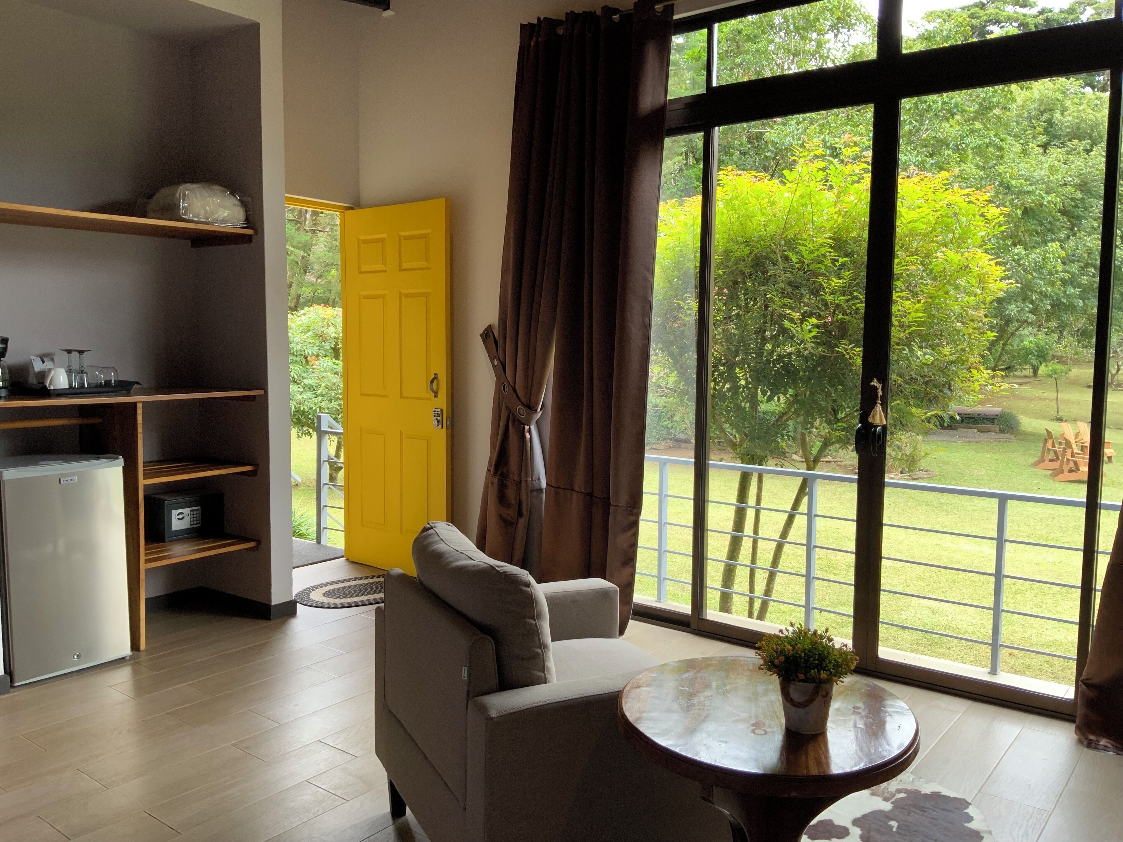 Deluxe Triple Room, Garden View | In-room safe, blackout curtains, free WiFi