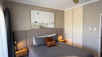 2 chambres, fer et planche Ă  repasser, Wi-Fi, draps fournis