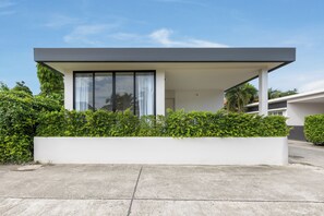 Property entrance - Villa Noa  Modern 2BR with Private Pool (Rawai)