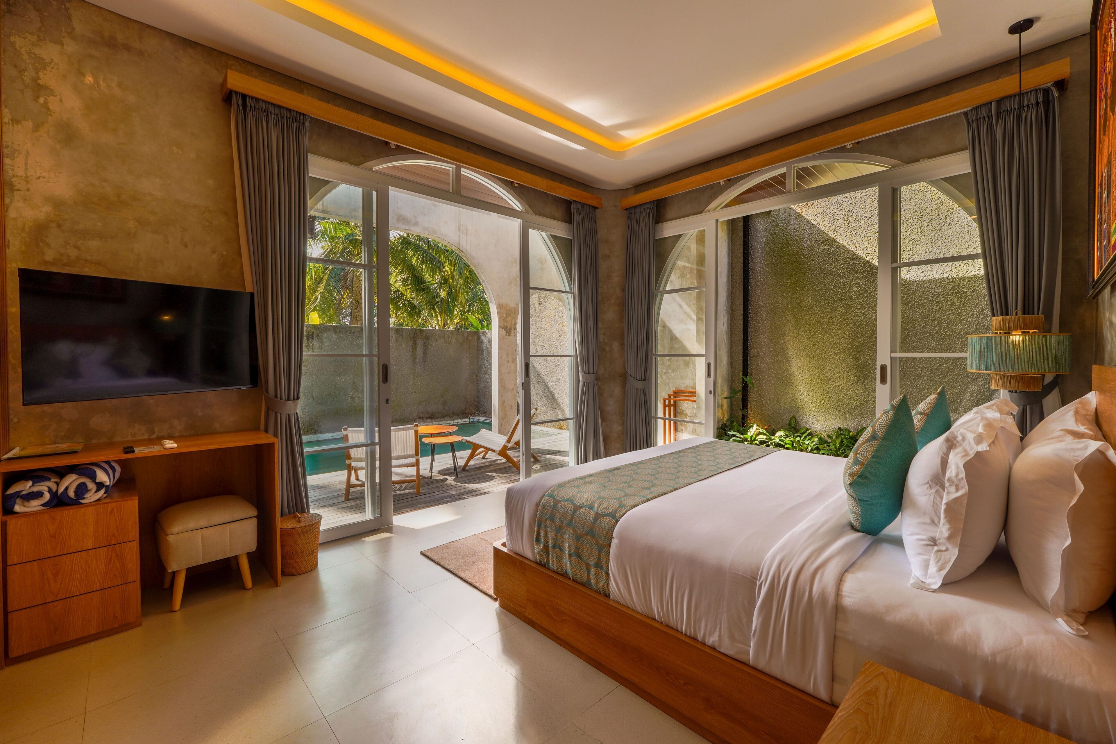 豪華別墅 | 迷你吧、客房內保險箱、書桌、筆電工作空間