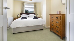 3 bedrooms, iron/ironing board, WiFi, bed sheets - 22 Thrang Brow -  3 Bedroom Holiday Home - Langdale Valley (Chapel Stile)