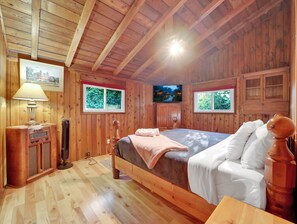 3 多间卧室、熨斗/熨衣板、WiFi、床单