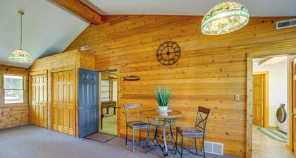 Live Large on Saddle Lake! Family Home w/ Dock
