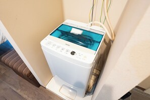 Room | Laundry - NeXay Miebashi (Naha)