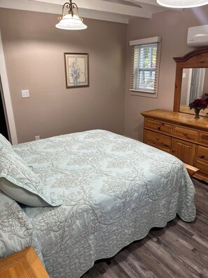 2 Schlafzimmer, Schreibtisch, kostenloses WLAN, Bettwäsche