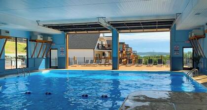 7-Bedroom | Private SPA | Indoor & Outdoor Pool | Game Room | 2min Drive to Lake