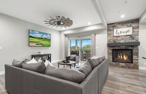 TV connectée, cheminée