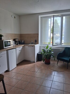 Microondas y parrilla de estufa 