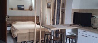 Bellflower apartment