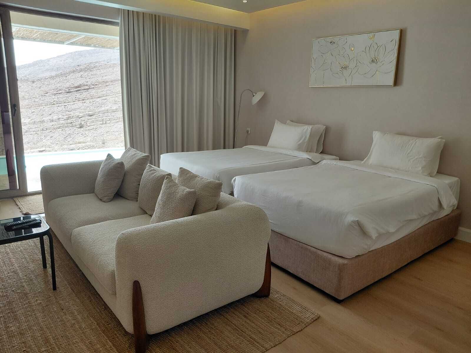 1 bedroom, iron/ironing board, internet