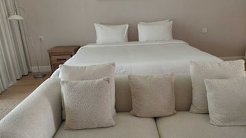 1 chambre, fer et planche à repasser, accès Internet