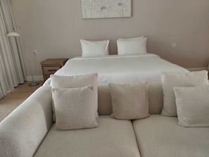 1 Schlafzimmer, BĂŒgeleisen/BĂŒgelbrett, Internetzugang