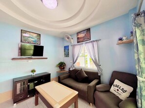 Laptop workspace, free WiFi - Aoonilay Resort Chaam-Huahin Zone B  (Cha-am)