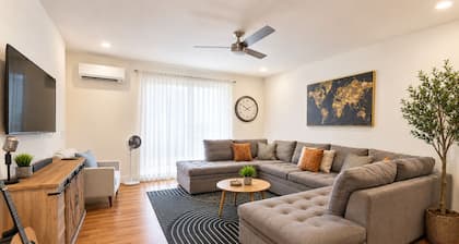Luxury 3BR/4BA townhome with 2 Car Garage in Nashville and close to the Airport.