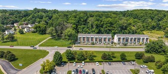 Luxury family retreat house in Nashville and close to Airport