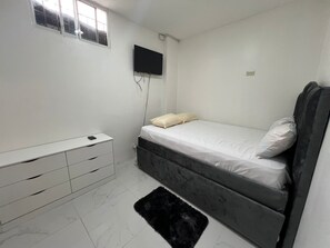 3 habitaciones, acceso a internet y ropa de cama 