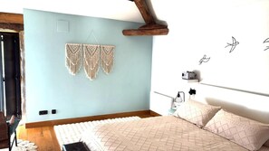 2 bedrooms