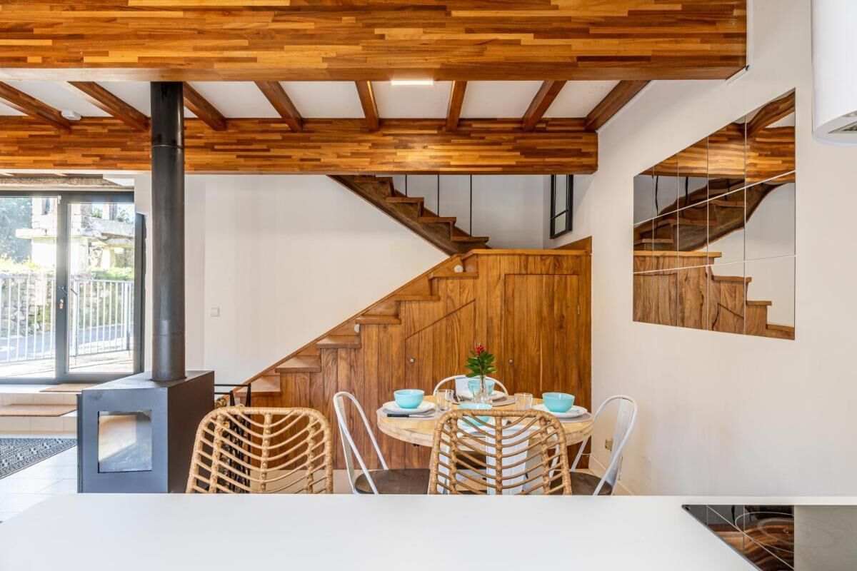 Nhà, 2 phòng ngủ, sân hiên, quang cảnh vườn | Phòng ăn